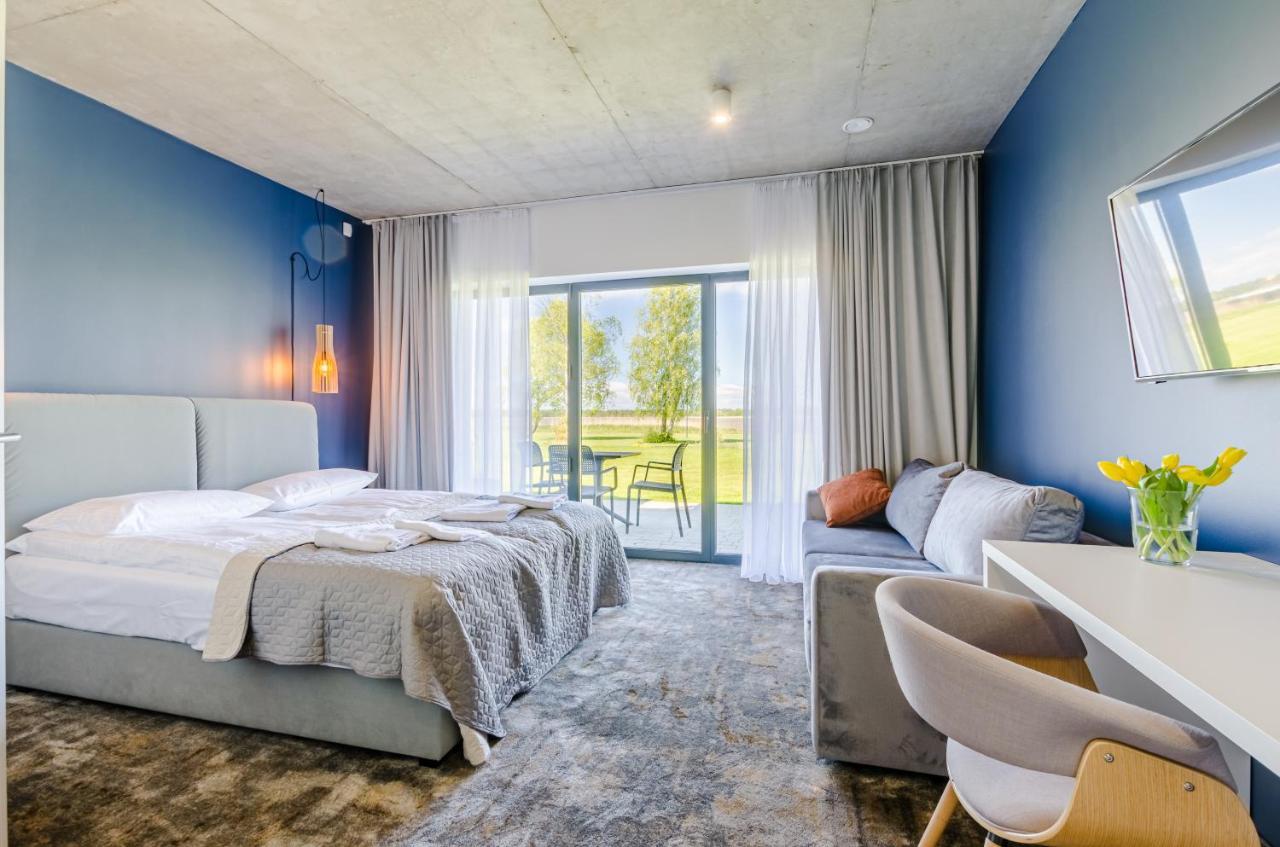Kite Marina Sarbsk Hotel Екстериор снимка