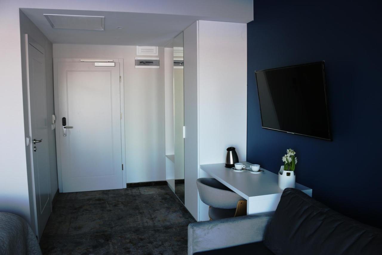 Kite Marina Sarbsk Hotel Екстериор снимка