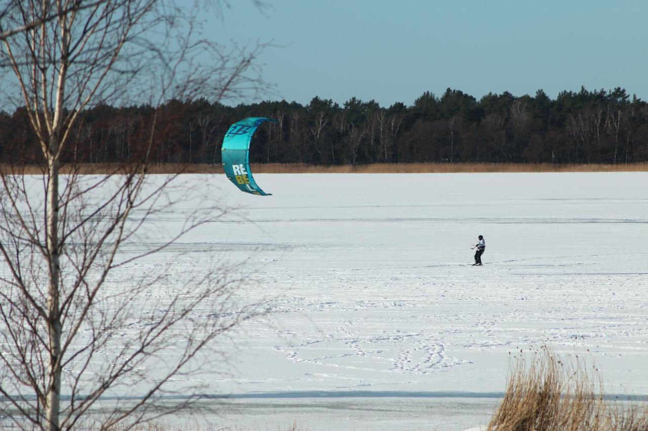 Kite Marina Sarbsk Hotel Екстериор снимка